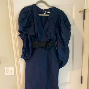 CAROLINE HERRERA NAVY/BLUE GOWN